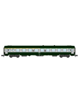 Set of 2 SNCF short DEV AO carriages, B8 and B10 era IVa