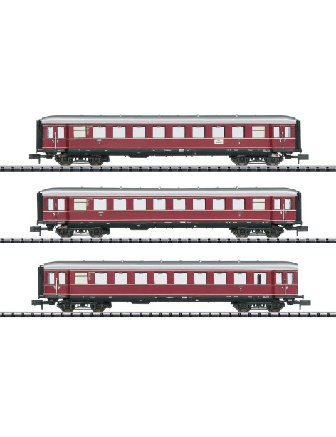 Set of 3 Bamberg red carriages