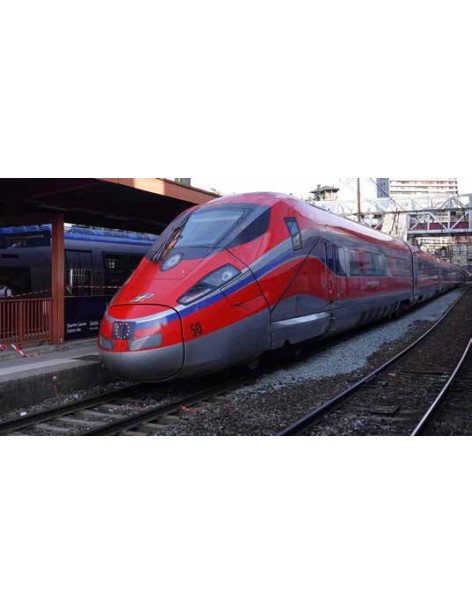 Train rapide Frecciarossa 1000 FS Trenitalia numérique sonorisé