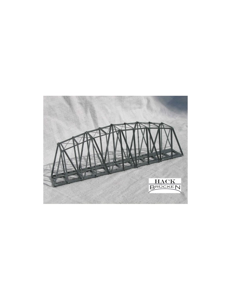 Single track metal truss bridge 18 cm